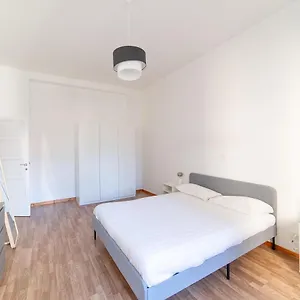 Hbhall Residenze Darsena Appartement